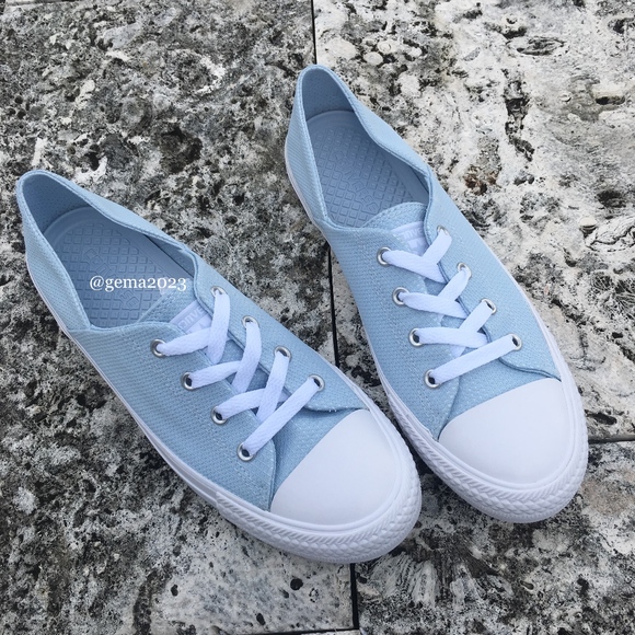 converse coral ox